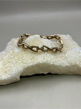 Vintage Gold Tone X Link Chain Bracelet 1980s Retro Statement Criss Cross